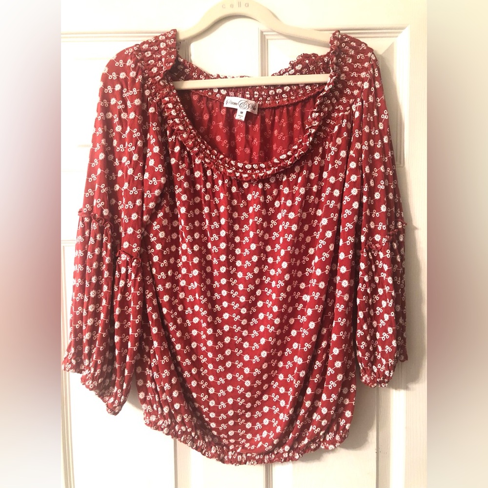 Stem & Vine, On/Off Shoulder Top